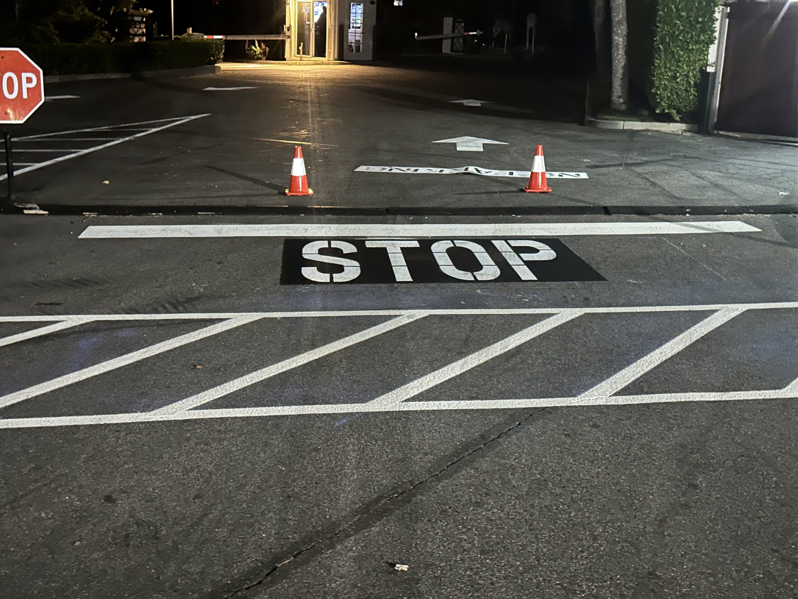Seal coating and parking lot striping Southern California — Bowman Line Striping Inc CA #1138257